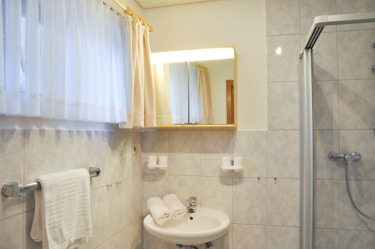 Apartamento Haus Niemann Wyk auf Föhr Exterior foto